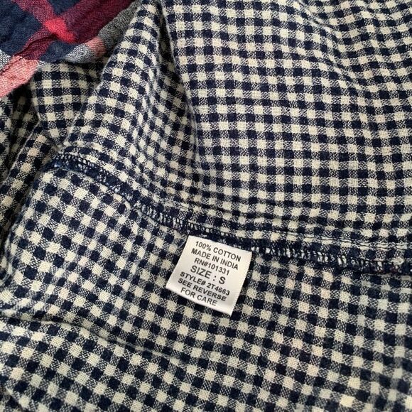 Charlotte Russe plaid flannel shirt- size S - Picture 5 of 6